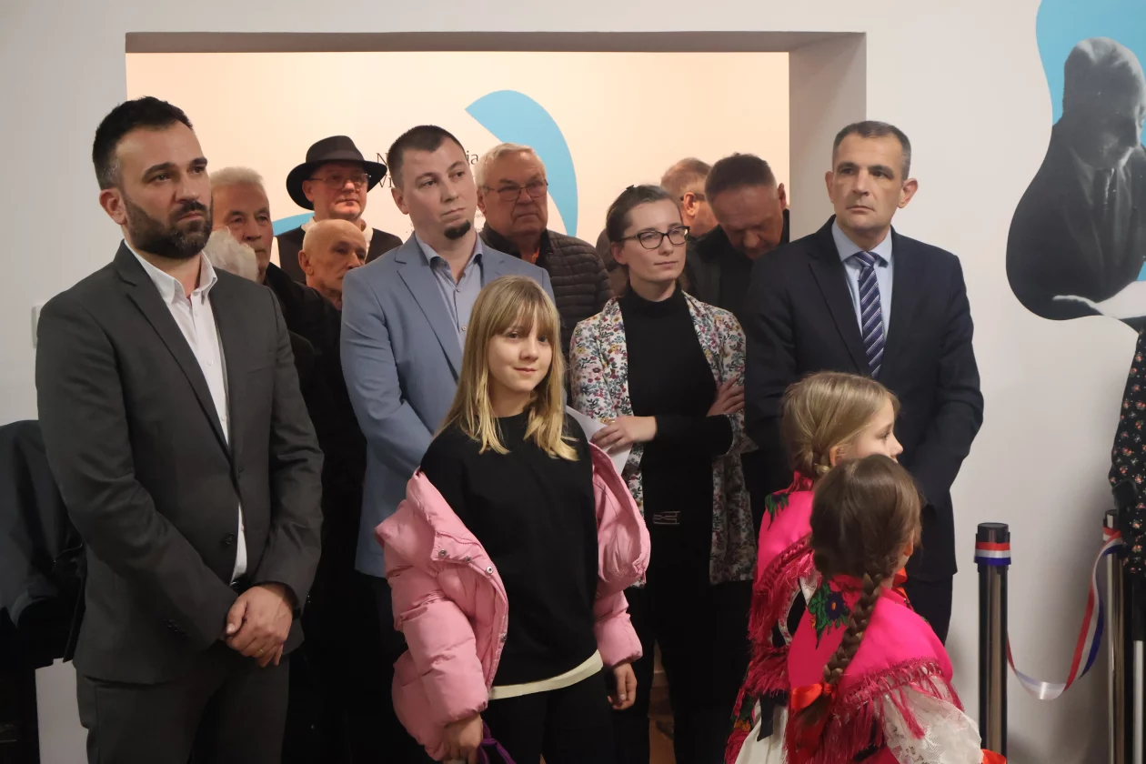 vratišinec Spomen dom vinko žganec (16)