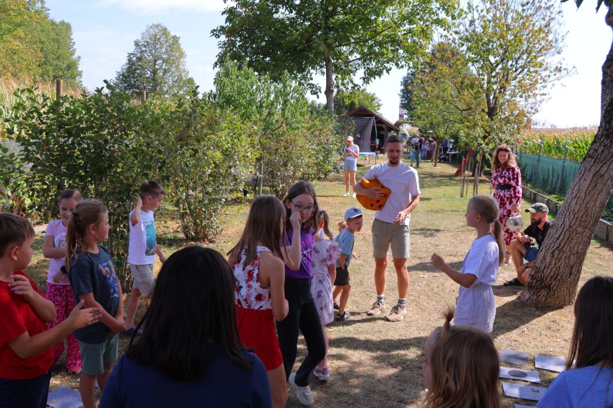 vrtek 2025 (11) vrtek 2025 (11)