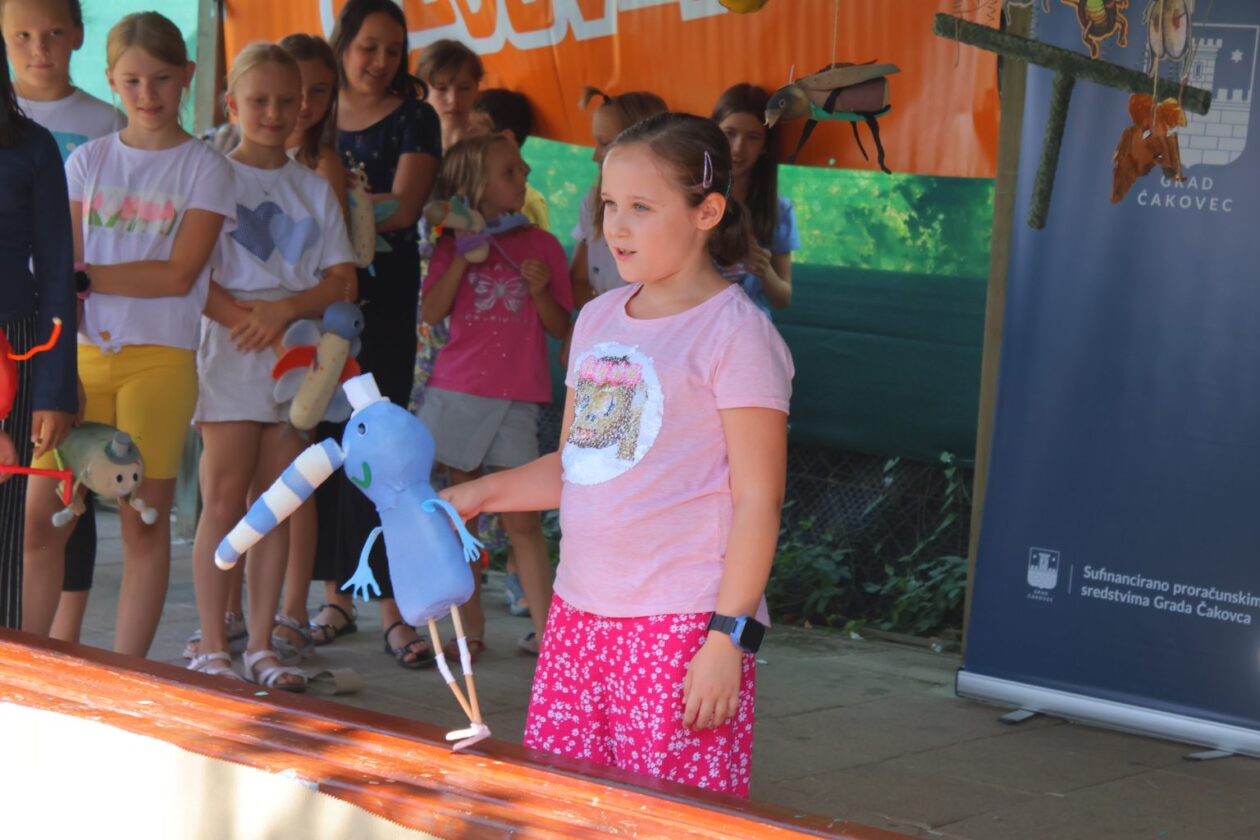 vrtek 2025 (30) vrtek 2025 (30)