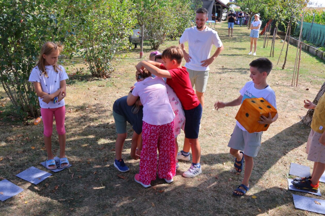 vrtek 2025 (9) vrtek 2025 (9)