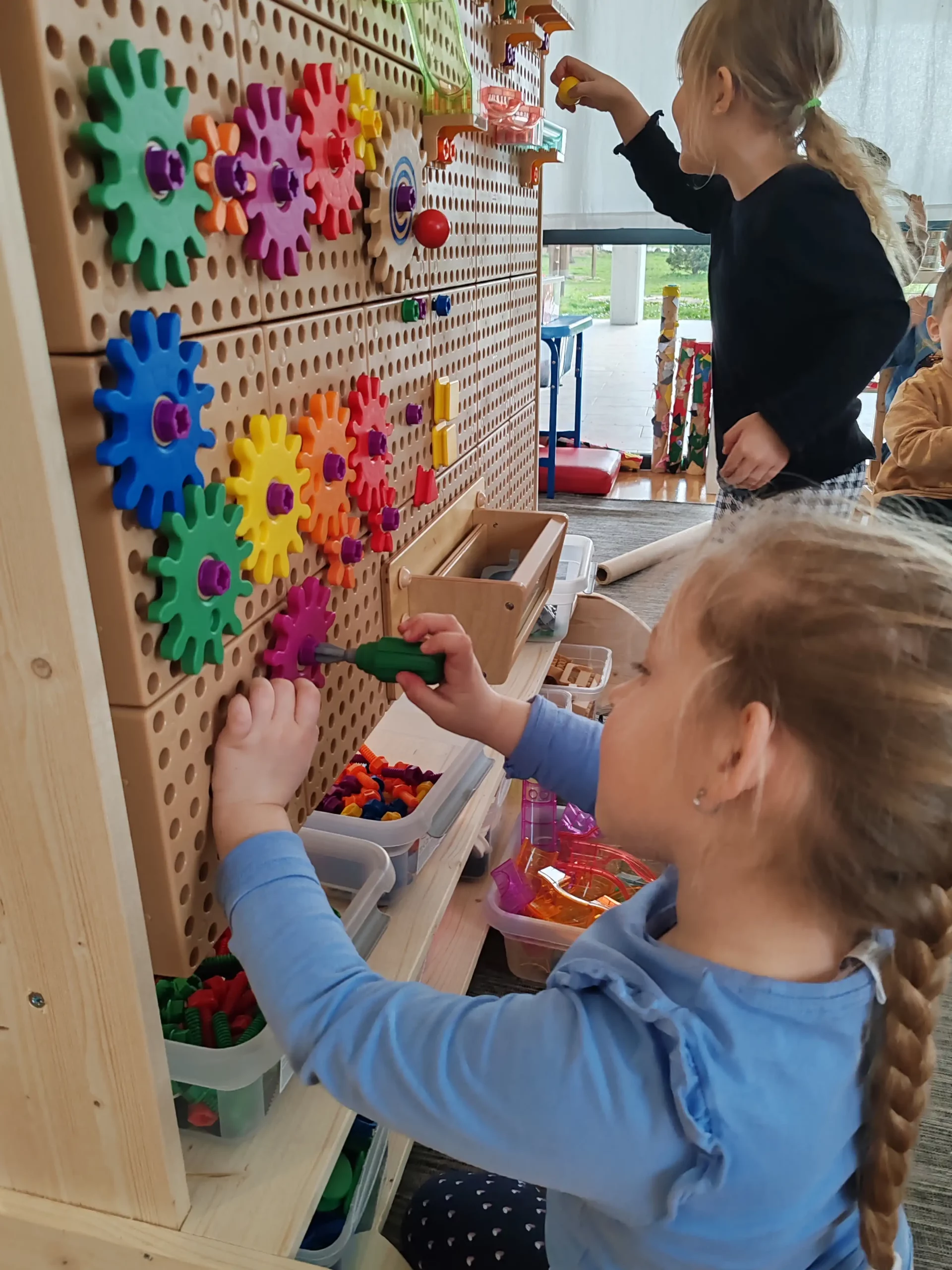 vrtić pčelica, stem zid (3) vrtić pčelica, stem zid (3)