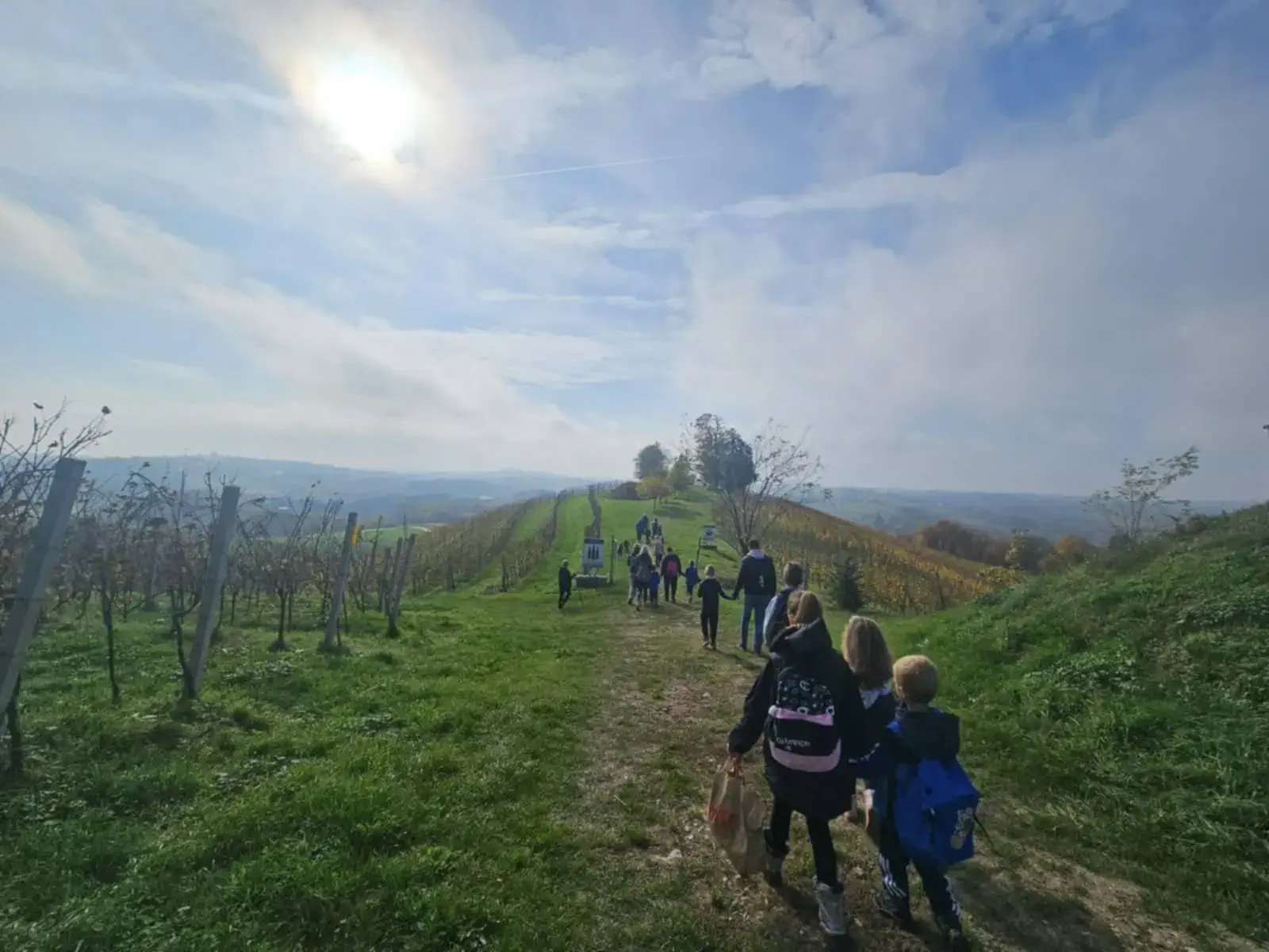 vrtic selnica i bundeki planinarenje (1)