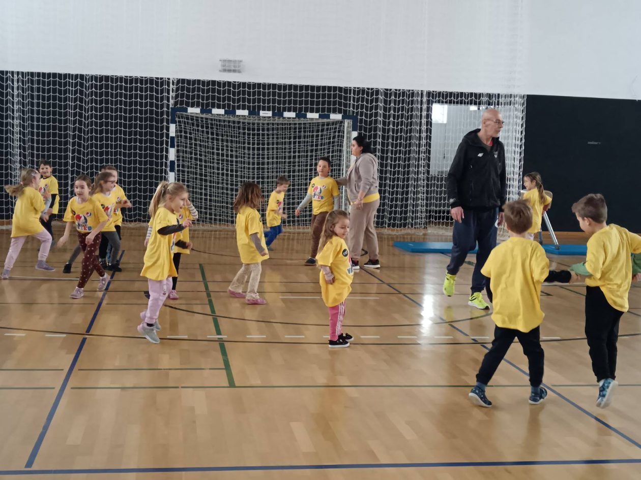 vrtko rukomet (17) vrtko rukomet (17)