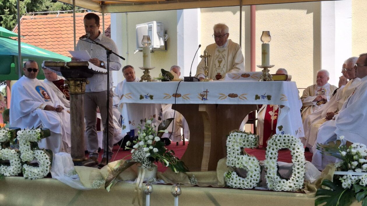 zLATNA MISA ŠTRUKOVEC (101)