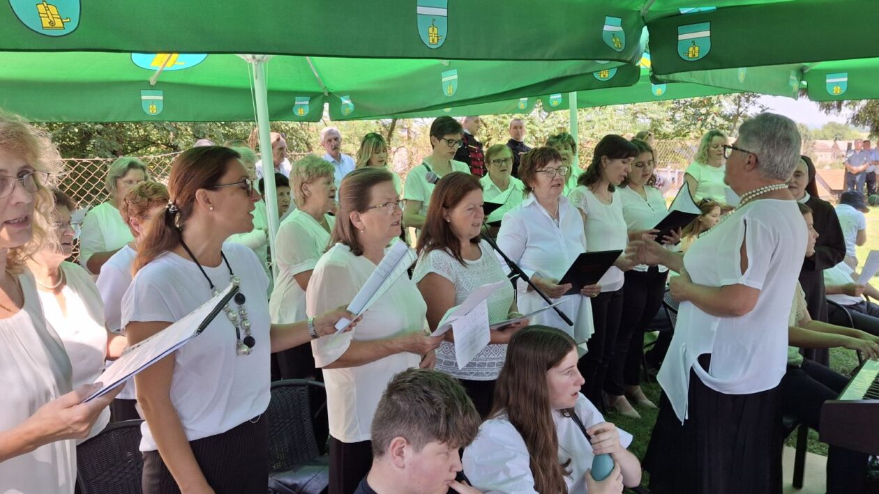 zLATNA MISA ŠTRUKOVEC (79)