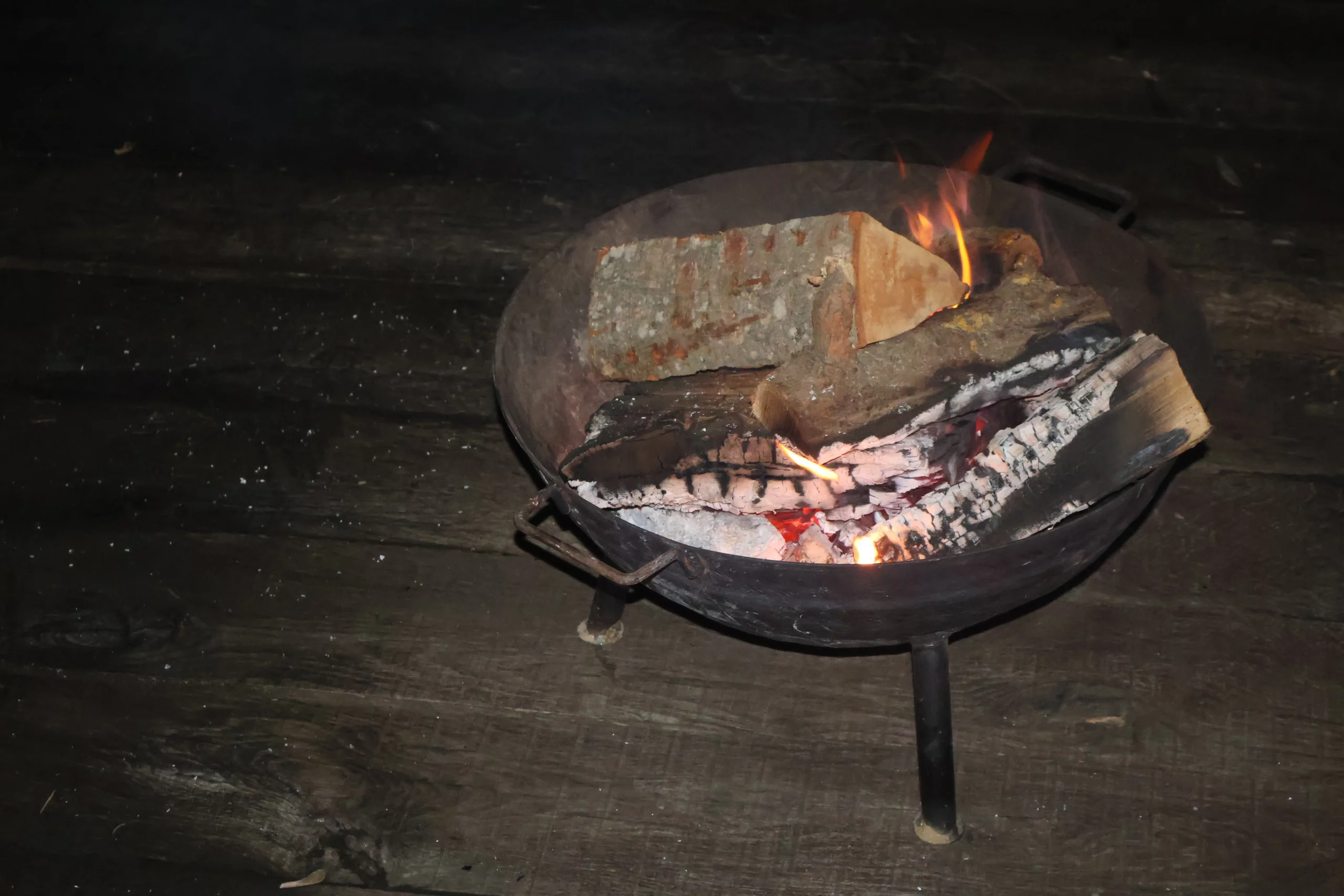 žabnik USAMLJENI MLIN (22) žabnik USAMLJENI MLIN (22)