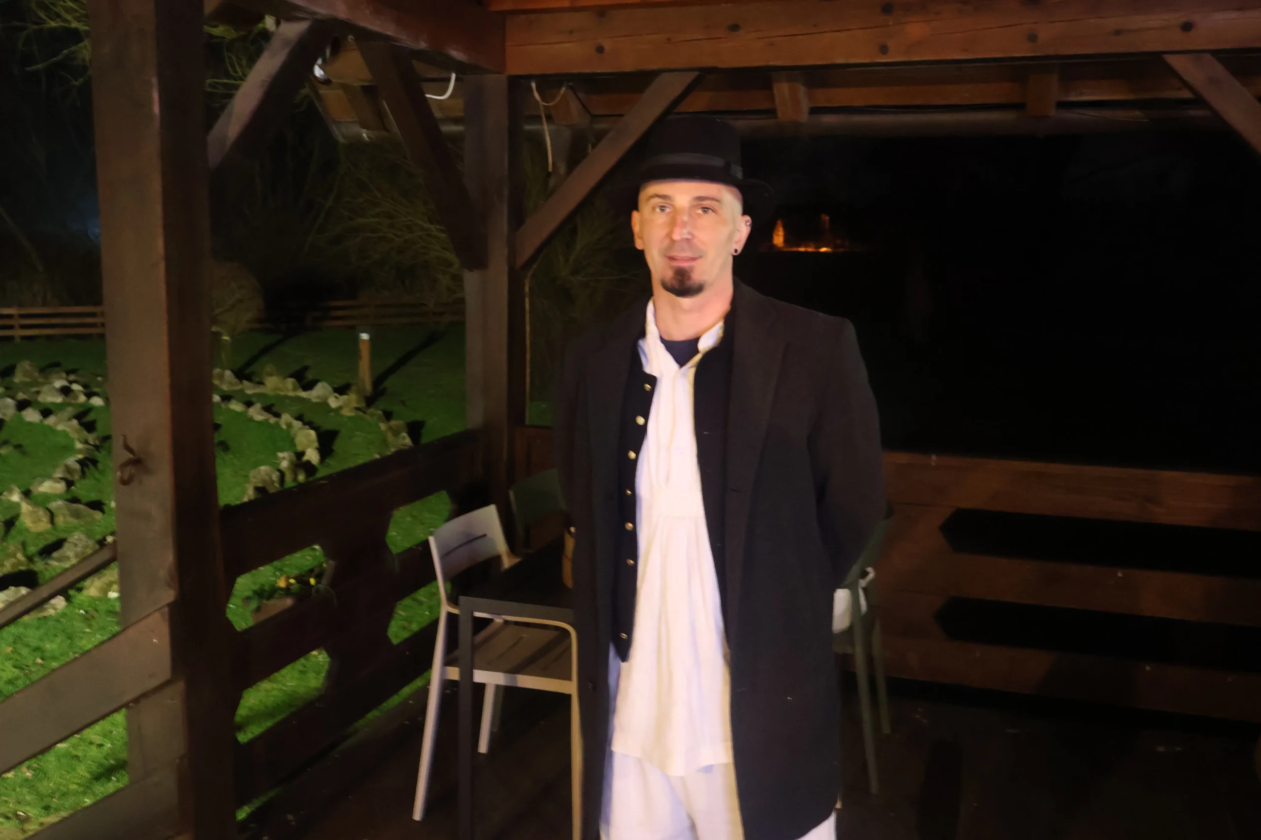 žabnik USAMLJENI MLIN (32) žabnik USAMLJENI MLIN (32)