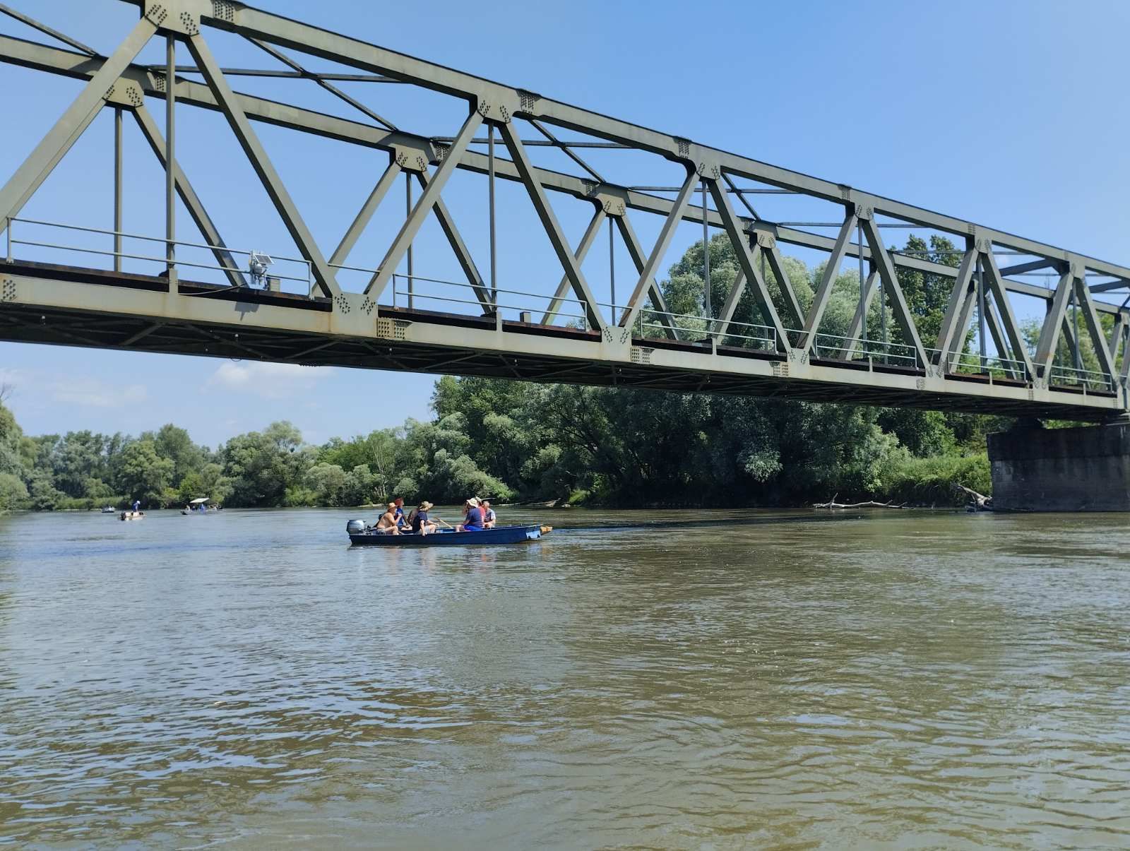 zajednički spust moto-nautičara po Muri 13
