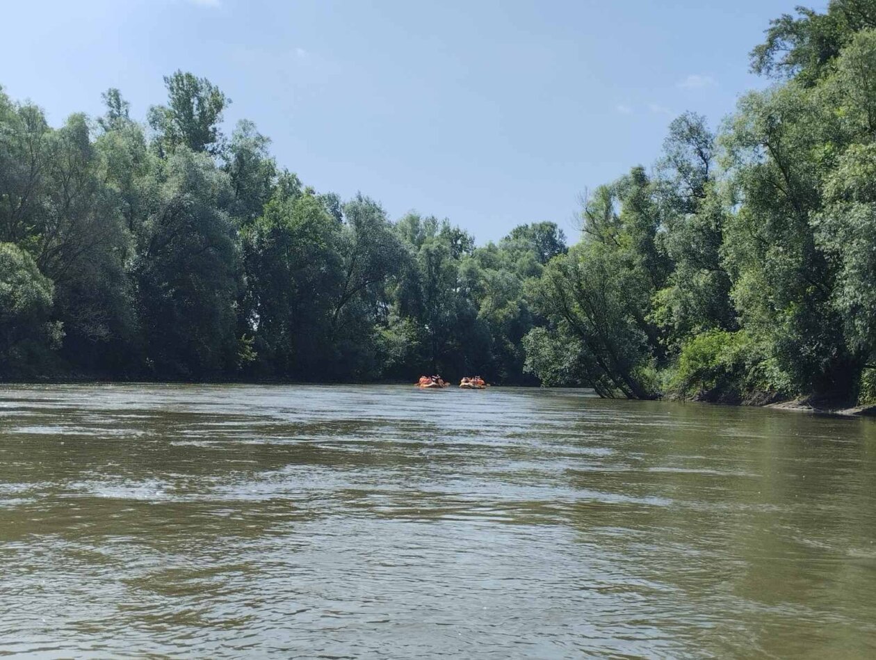 zajednički spust moto-nautičara po Muri 23