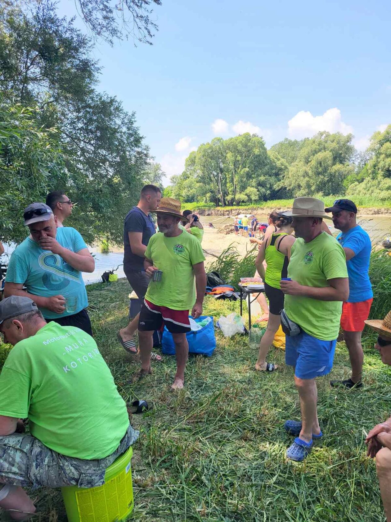 zajednički spust moto-nautičara po Muri 38