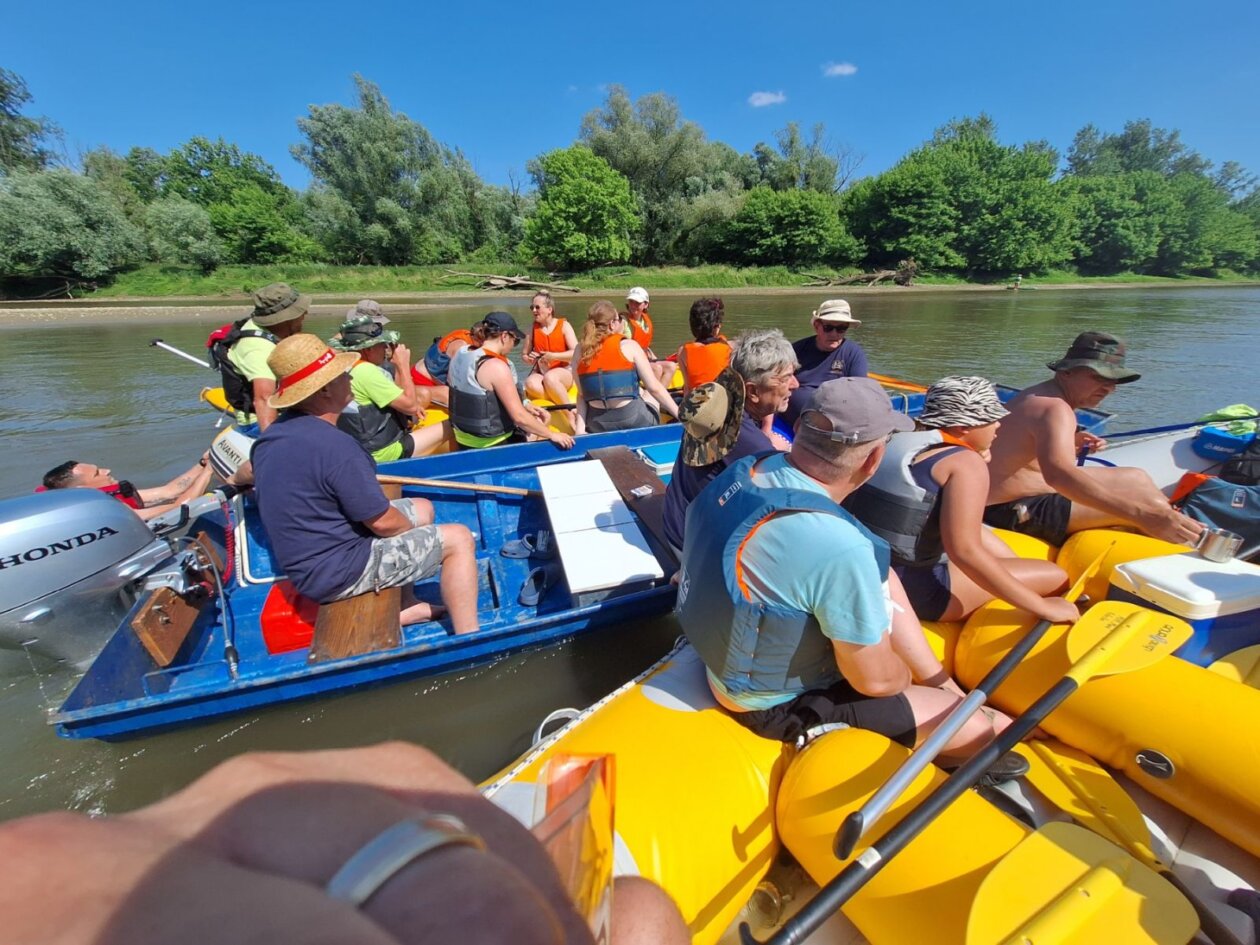 zajednički spust moto-nautičara po Muri 51