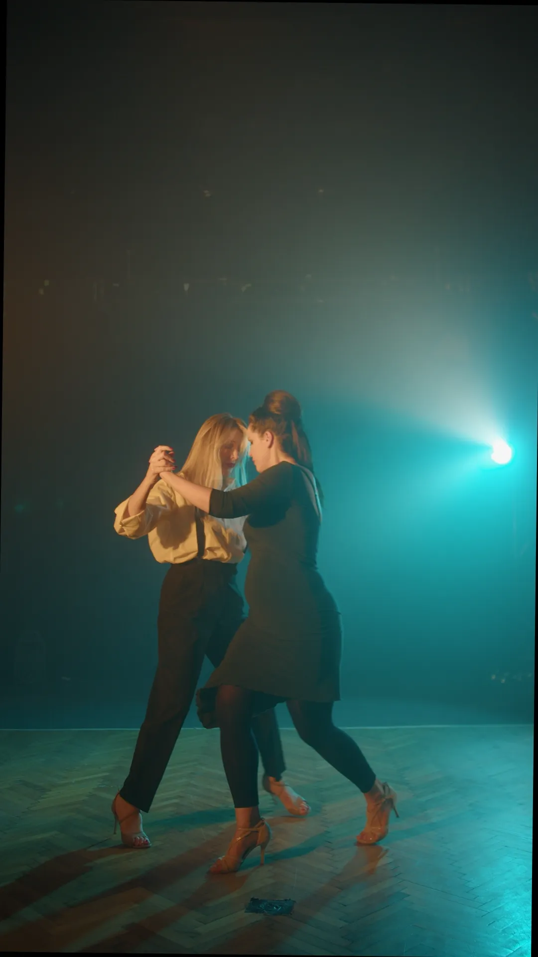 zanjko mcfadden tango (1) zanjko mcfadden tango (1)