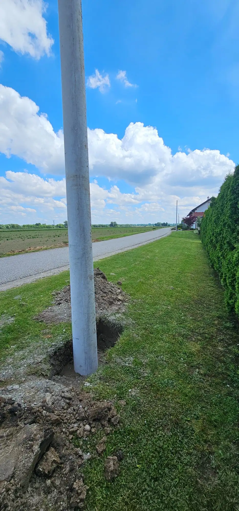 zapoceli-radovi-na-postavljanju-nove-led-rasvjete-50c7 zapoceli-radovi-na-postavljanju-nove-led-rasvjete-50c7