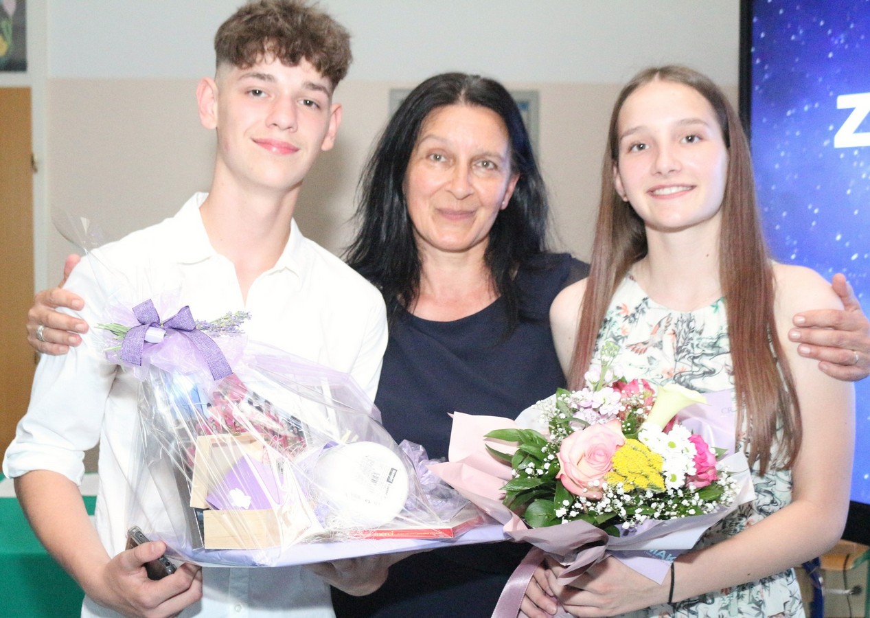 završna svečanost,8. razredi, kotoriba (21) završna svečanost,8. razredi, kotoriba (21)