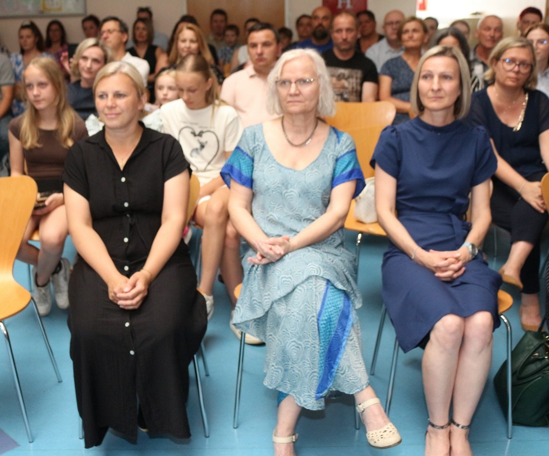 završna svečanost,8. razredi, kotoriba (22) završna svečanost,8. razredi, kotoriba (22)