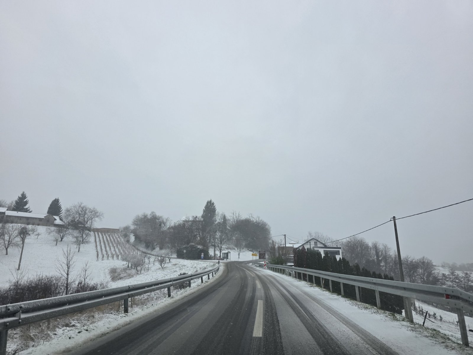 zima snijeg ceste (1)