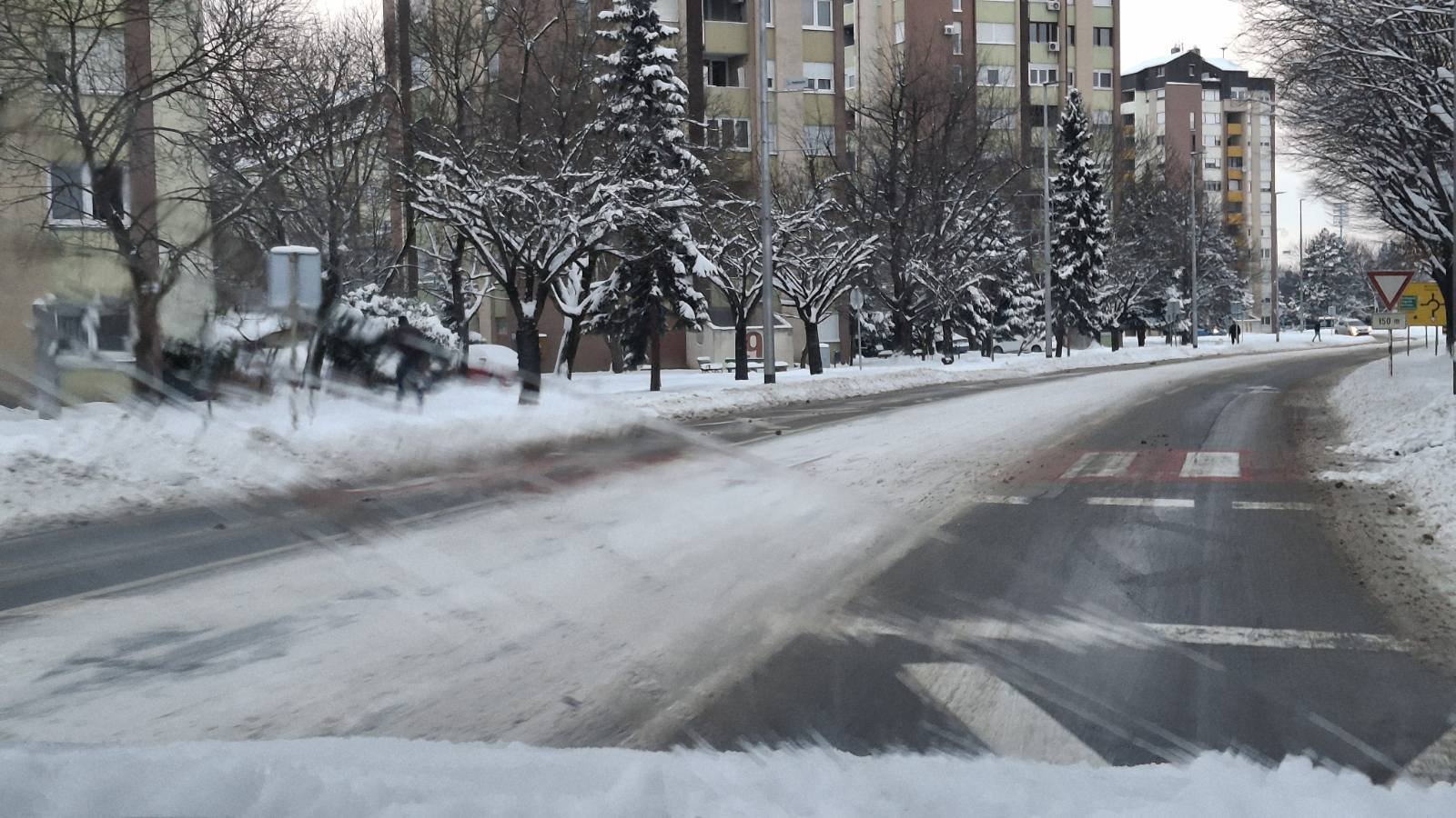 zima snijeg ceste Grad Čakovec (1)