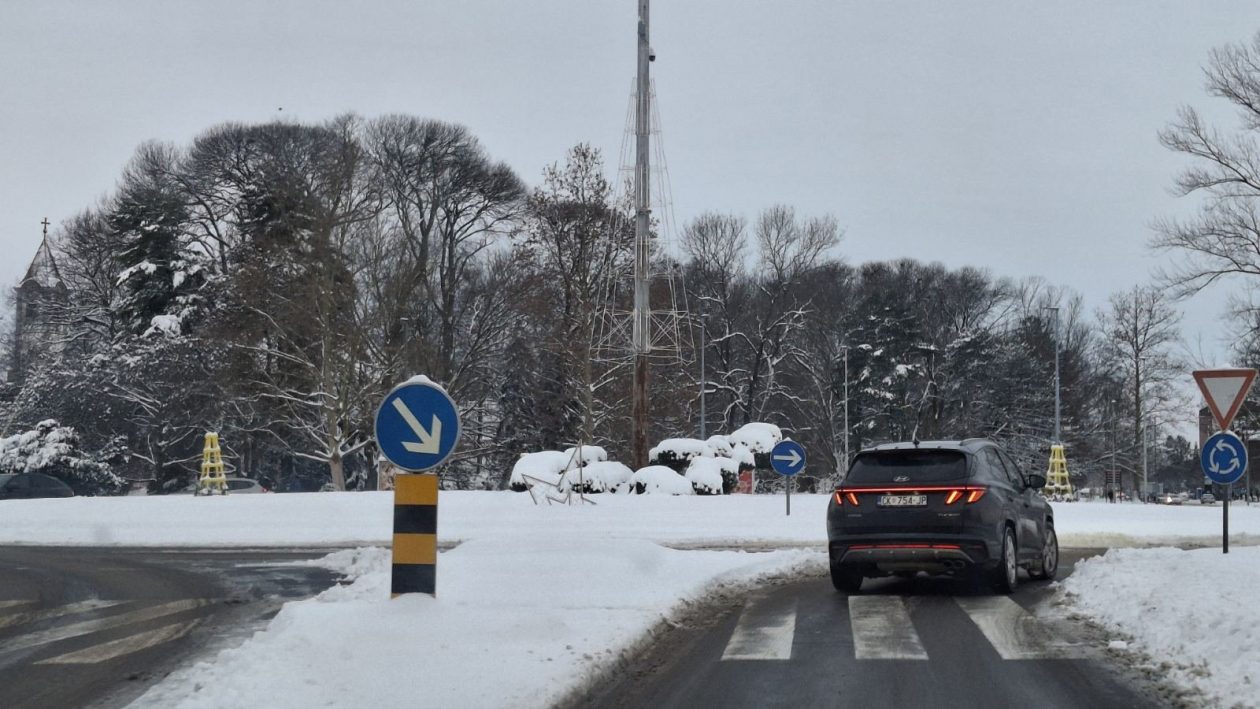 zima snijeg ceste Grad Čakovec (12) zima snijeg ceste Grad Čakovec (12)