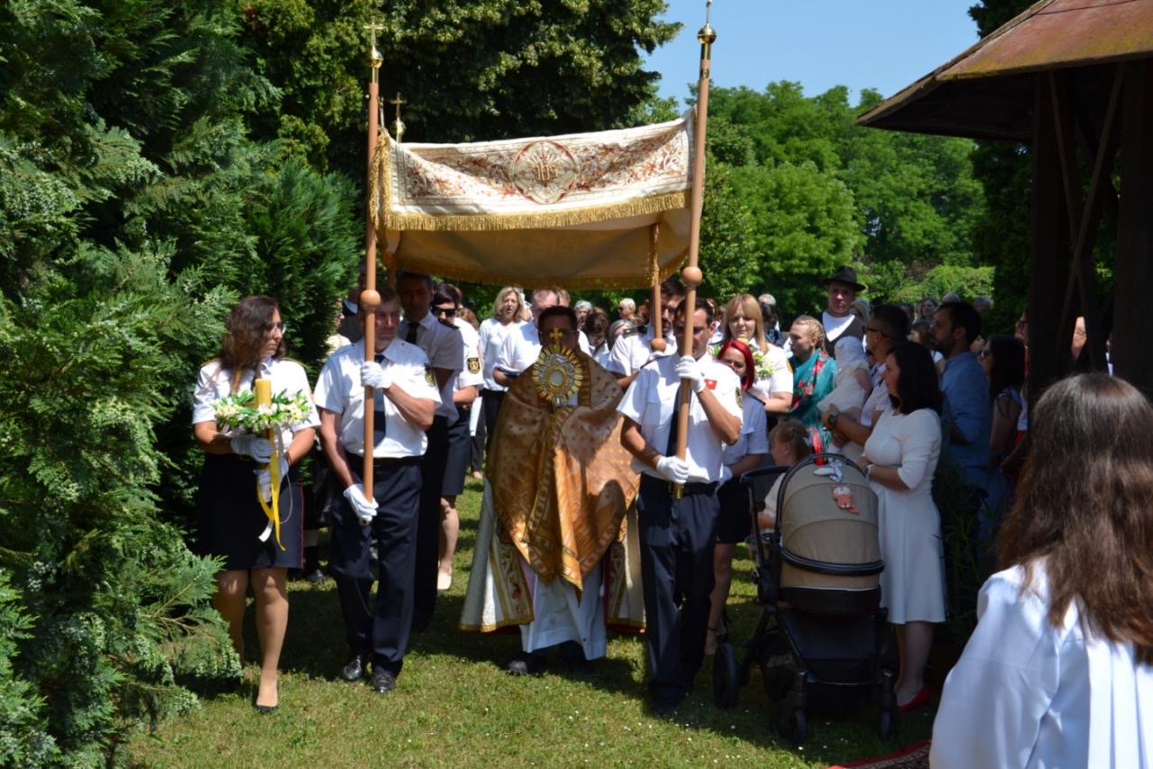 župa sv. jurja u trnju tijelovo 2025 (25) župa sv. jurja u trnju tijelovo 2025 (25)