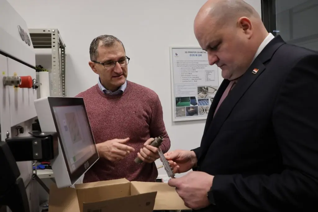 župan,ministar ante šušnjar (2)