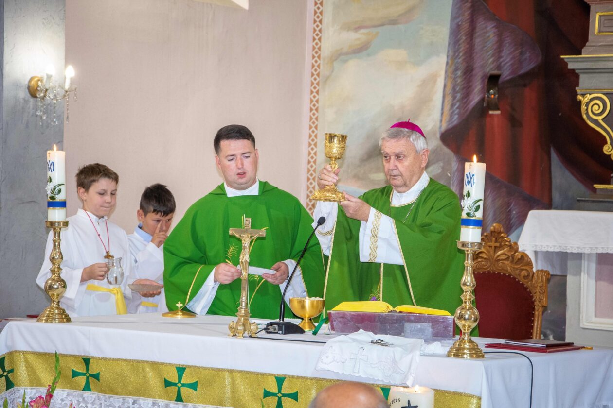 župnik 8